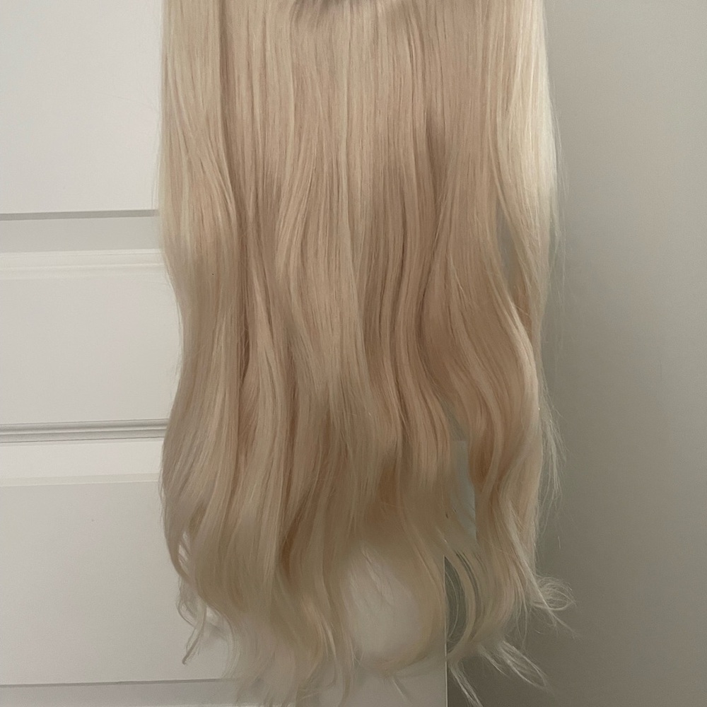 Platinum 20 inch halo extension NWOT